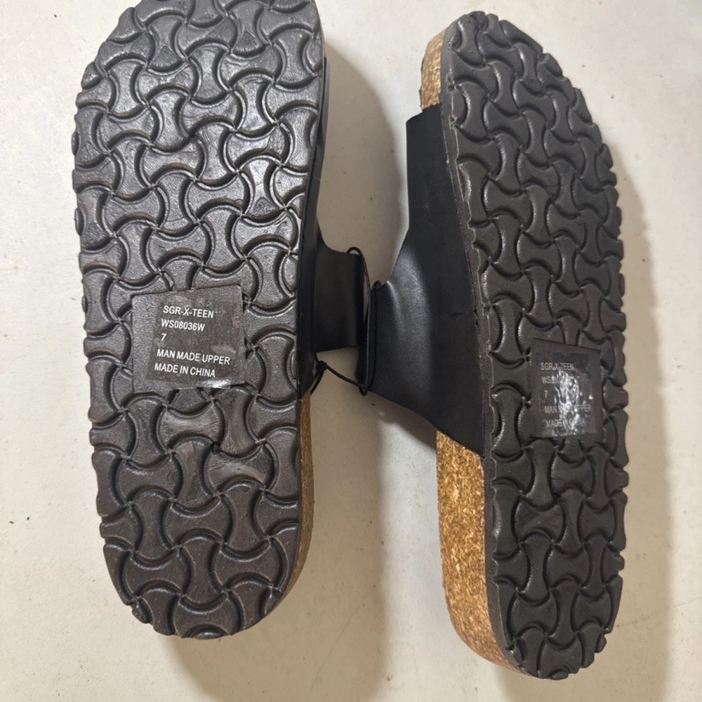 Sugar Black Double Buckle Sandals - Picture 4 of 4